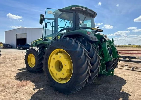 Image of John Deere 8R 340 equipment image 3