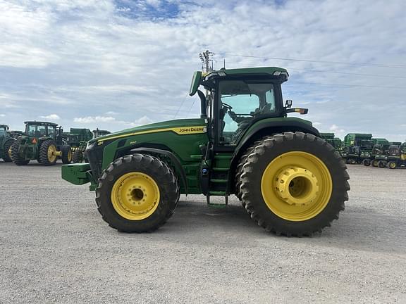 Image of John Deere 8R 340 equipment image 1