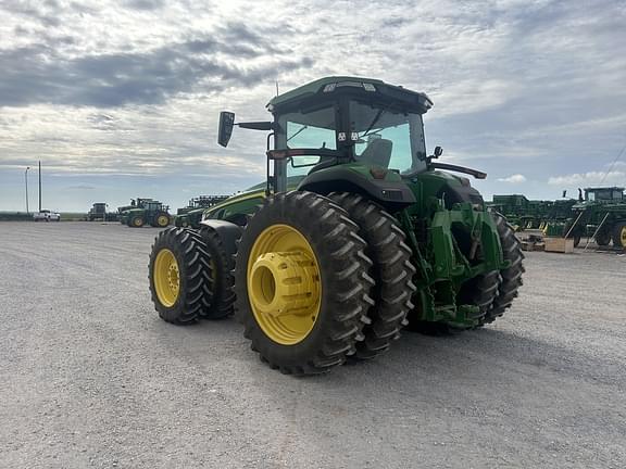 Image of John Deere 8R 340 equipment image 2