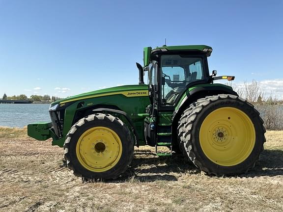 Image of John Deere 8R 340 equipment image 1