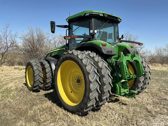 Image of John Deere 8R 340 equipment image 2
