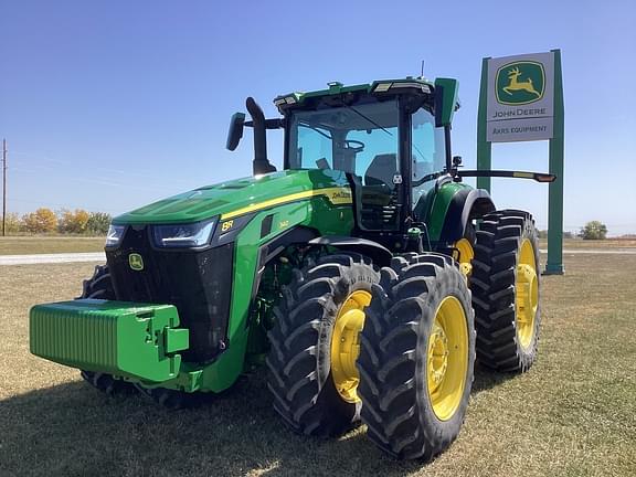 Image of John Deere 8R 340 Primary image