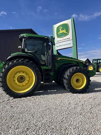 Image of John Deere 8R 340 equipment image 3