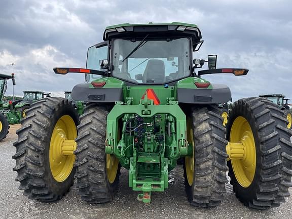 Image of John Deere 8R 340 equipment image 4