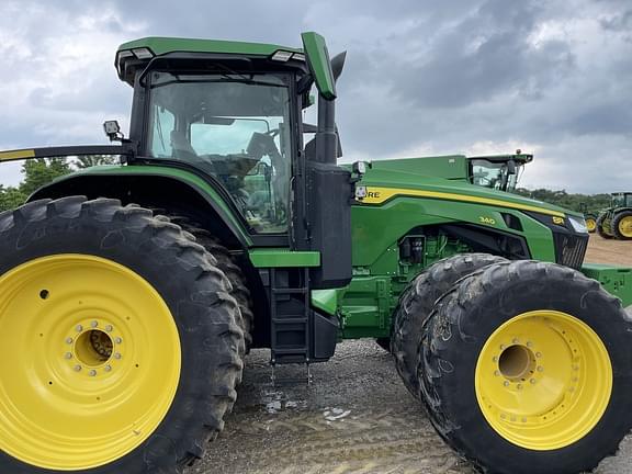 Image of John Deere 8R 340 Primary image