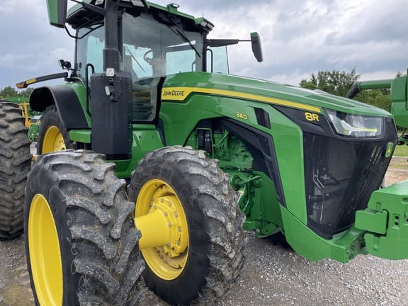 2023 John Deere 8R 340 Equipment Image0