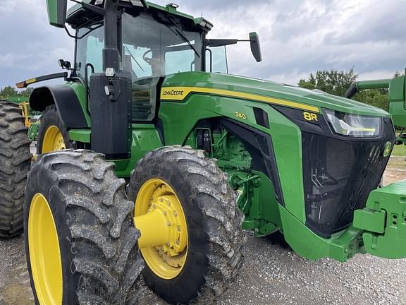 Image of John Deere 8R 340 equipment image 2