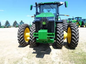 2023 John Deere 8R 340 Image