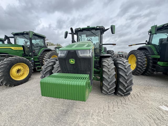 Image of John Deere 8R 340 equipment image 3