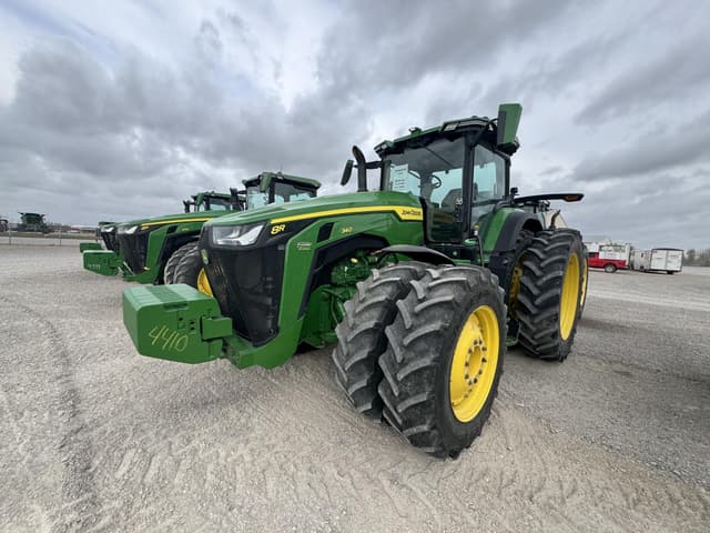 Image of John Deere 8R 340 equipment image 1