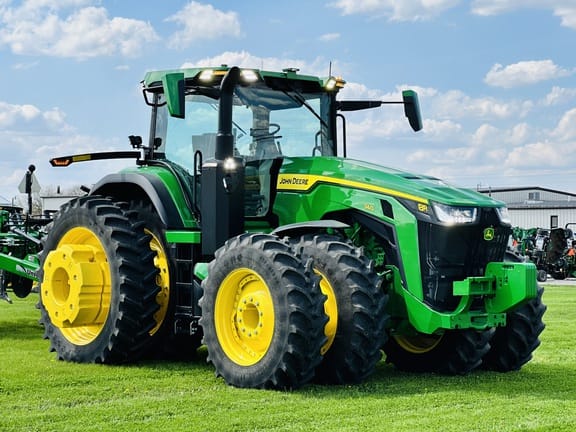 2023 John Deere 8R 340 Equipment Image0