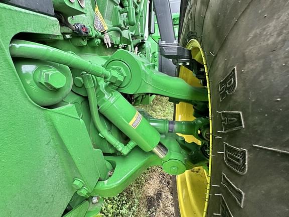 Image of John Deere 8R 340 equipment image 3