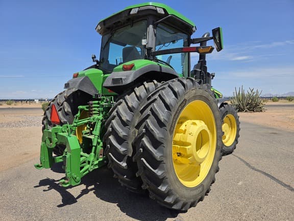 Image of John Deere 8R 340 equipment image 4