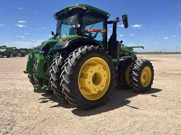 Image of John Deere 8R 340 equipment image 4