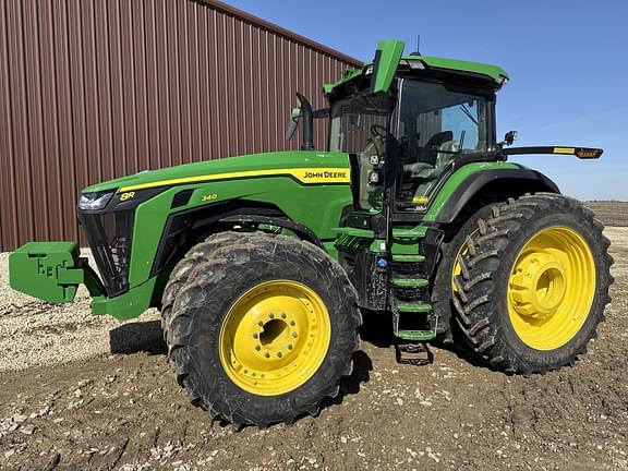 Image of John Deere 8R 340 equipment image 1