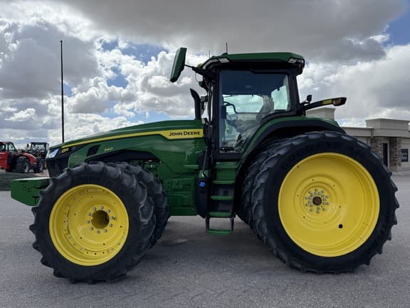 Image of John Deere 8R 340 equipment image 1