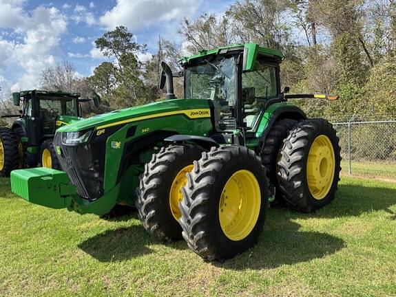 Image of John Deere 8R 340 Primary image