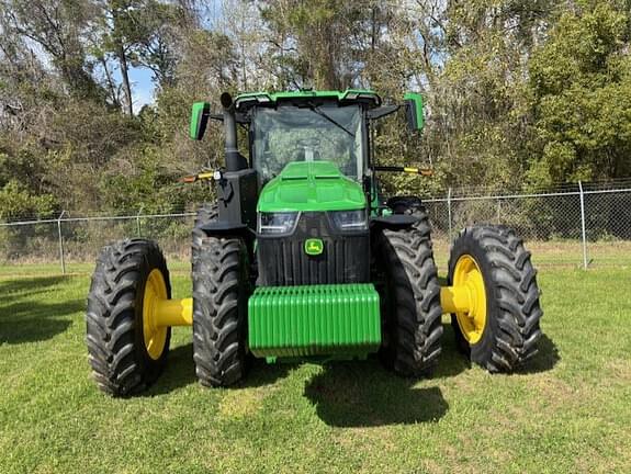 Image of John Deere 8R 340 equipment image 2