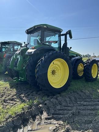 Image of John Deere 8R 340 equipment image 4