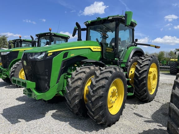 2023 John Deere 8R 340 Equipment Image0