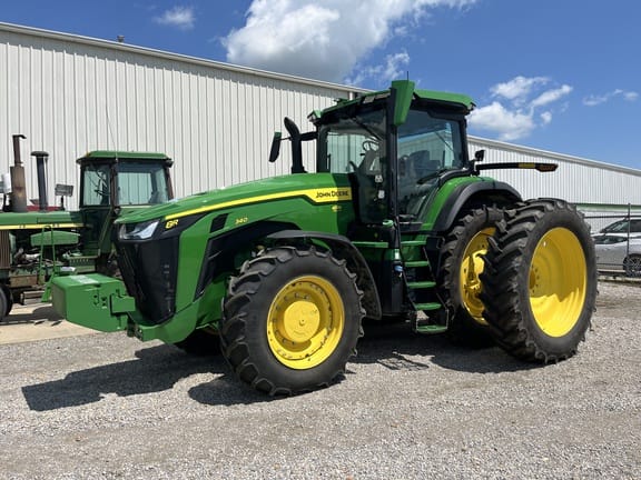 2023 John Deere 8R 340 Equipment Image0