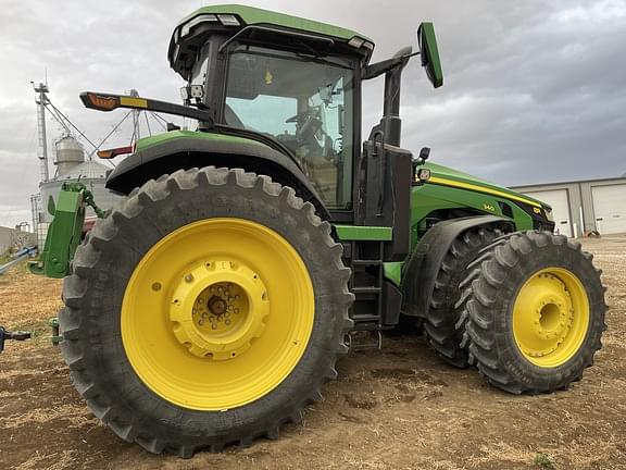 Image of John Deere 8R 340 equipment image 3