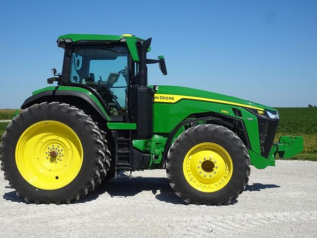 Image of John Deere 8R 340 equipment image 3