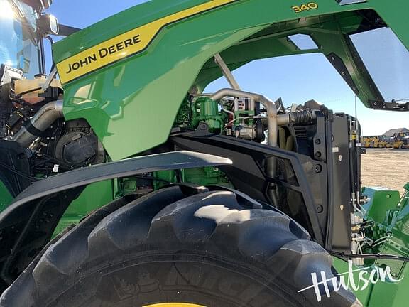 Image of John Deere 8R 340 equipment image 4