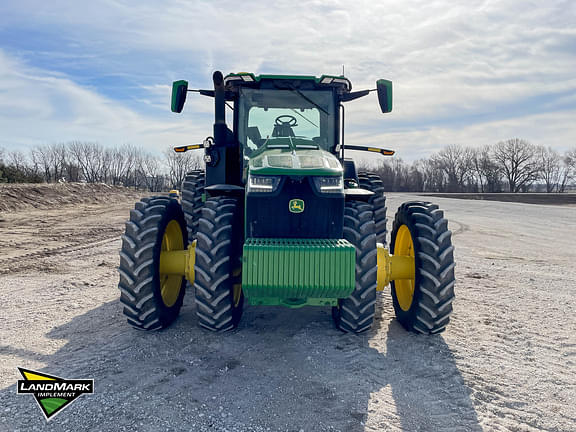 Image of John Deere 8R 340 equipment image 2