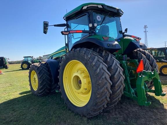 Image of John Deere 8R 340 equipment image 2