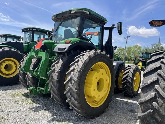 Image of John Deere 8R 340 equipment image 4