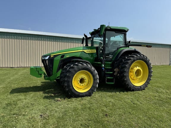 2023 John Deere 8R 340 Equipment Image0
