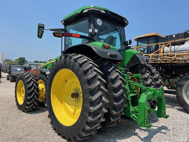 Image of John Deere 8R 340 equipment image 3