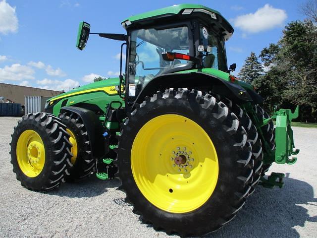 Image of John Deere 8R 340 equipment image 4