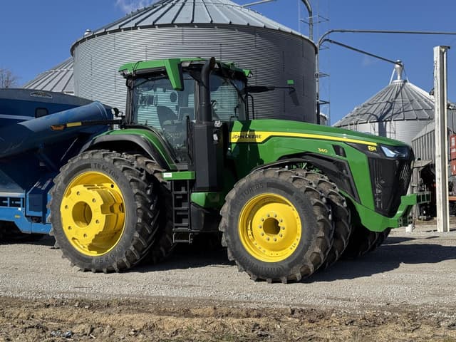 Image of John Deere 8R 340 equipment image 1