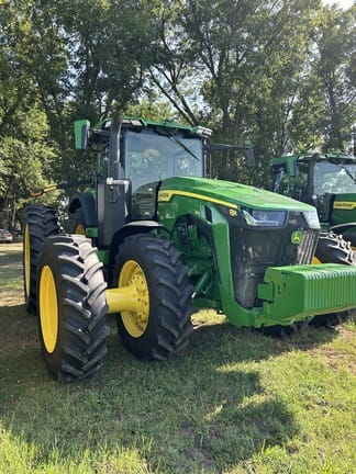 2023 John Deere 8R 340 Equipment Image0