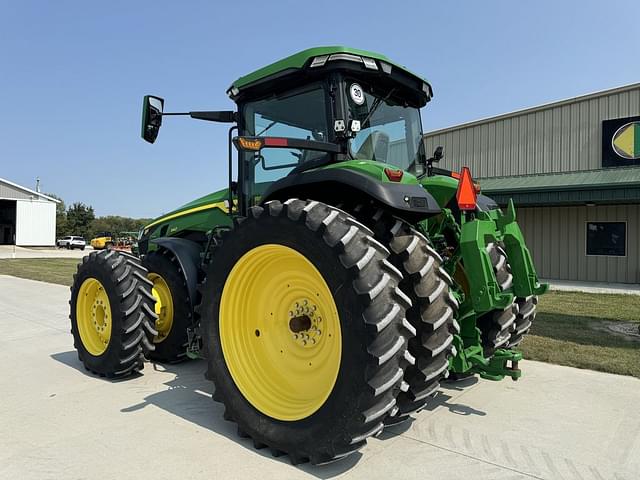 Image of John Deere 8R 340 equipment image 2