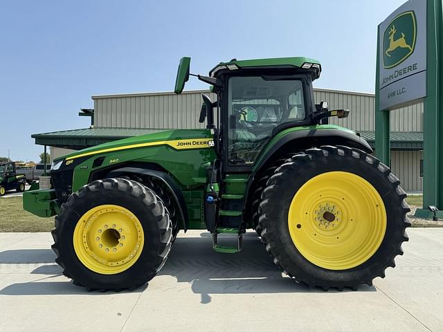 Image of John Deere 8R 340 equipment image 1