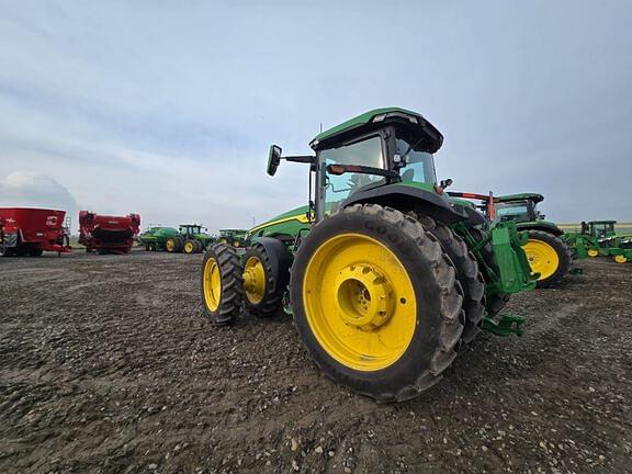 Image of John Deere 8R 340 equipment image 2