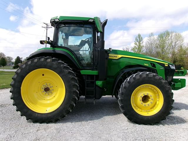 Image of John Deere 8R 340 equipment image 3