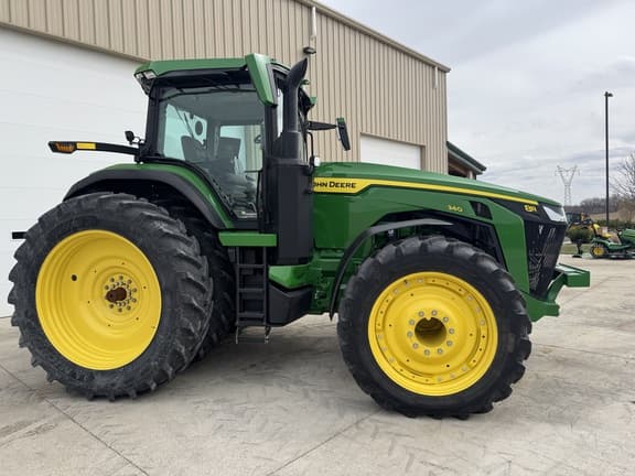 Image of John Deere 8R 340 equipment image 2