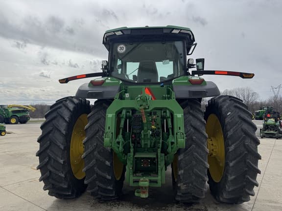 Image of John Deere 8R 340 equipment image 4