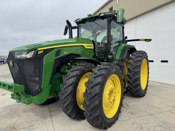 Image of John Deere 8R 340 equipment image 1