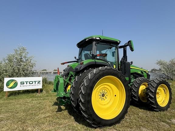 Image of John Deere 8R 340 equipment image 2