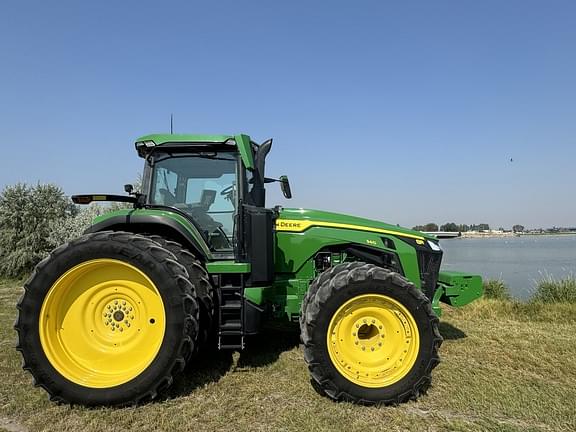 Image of John Deere 8R 340 equipment image 4