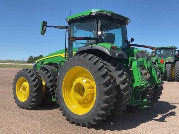 Image of John Deere 8R 340 equipment image 3