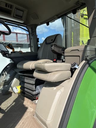 Image of John Deere 8R 340 equipment image 3