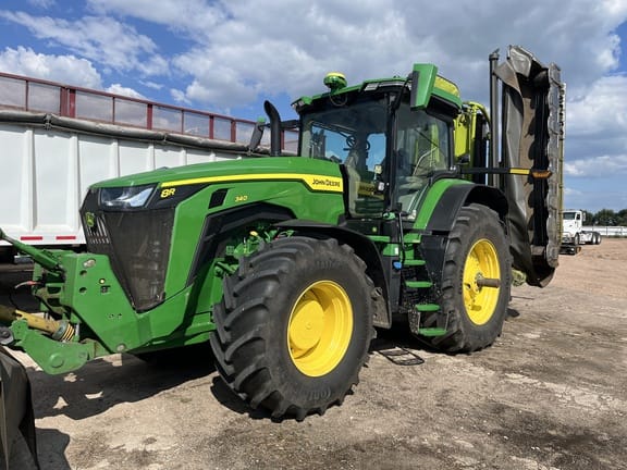 2023 John Deere 8R 340 Equipment Image0