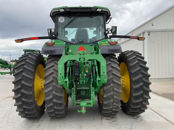 Image of John Deere 8R 340 equipment image 3