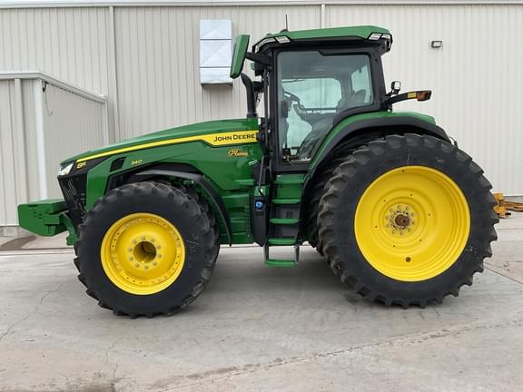 Image of John Deere 8R 340 equipment image 1